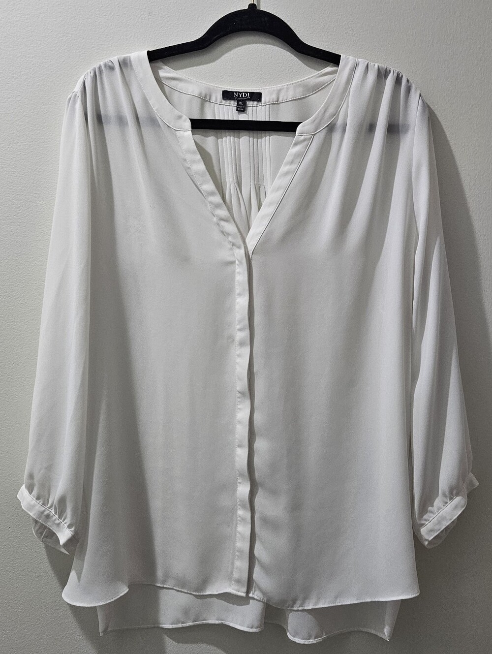 NYDJ White Flowing Top, Excellent Condition, Size XL